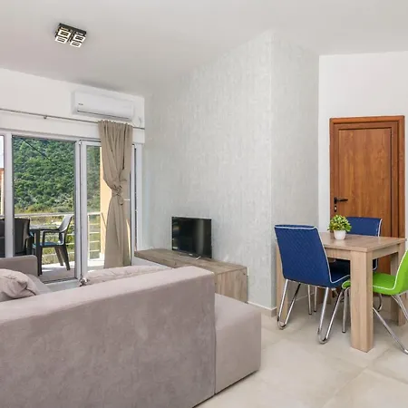 Apartments Dilara Canj Exterior photo