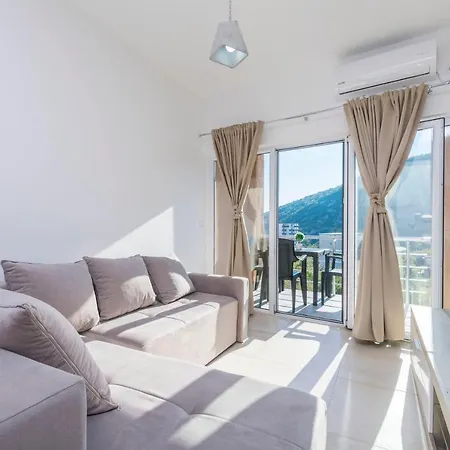 Apartments Dilara Canj Exterior photo