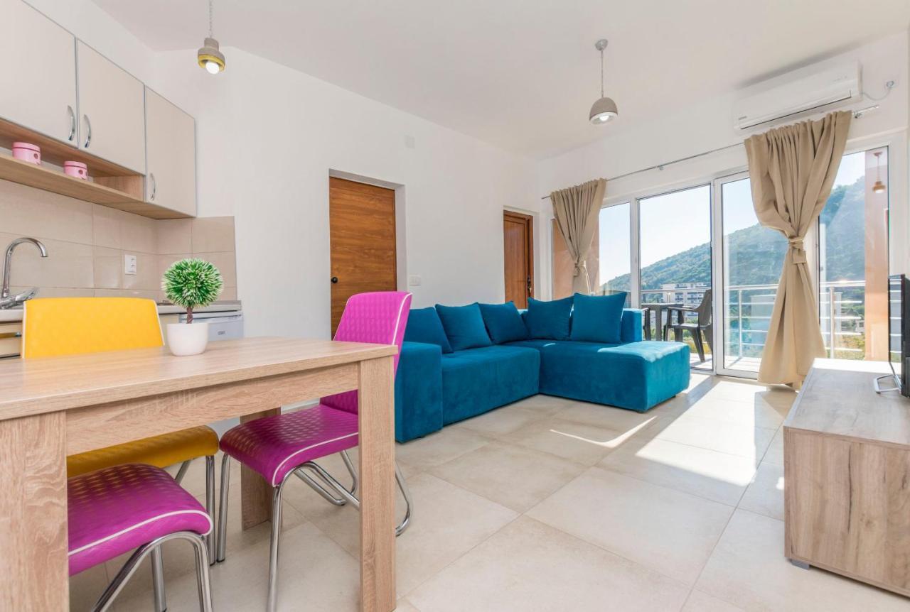 Apartment Dilara *